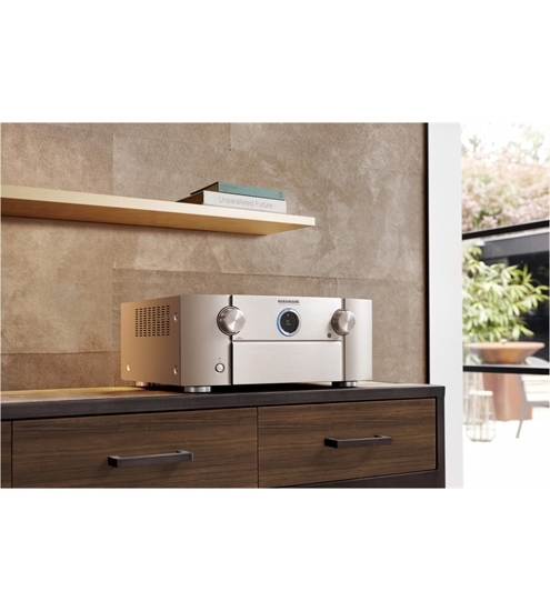 Marantz SR 8015
