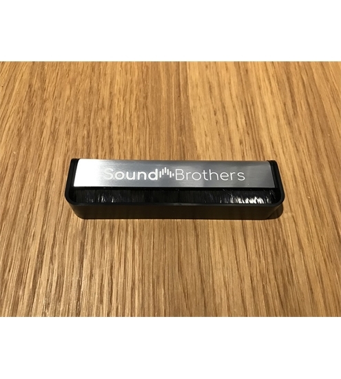 INAKUSTIK Premium Kohlefaser Plattenbürste SB