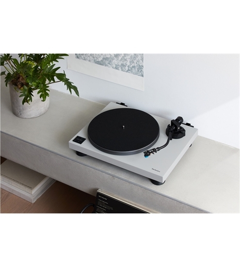 Technics SL-40CBTE + Audio Technica VMN95 Microlinear