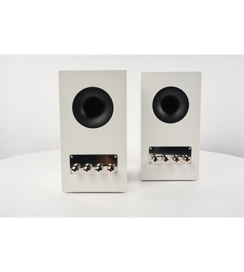 Bowers&Wilkins 707 S3 Aussteller